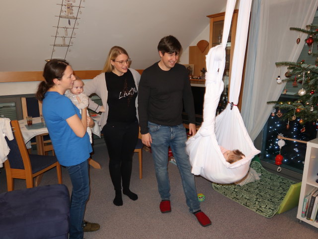 Sabine, Nils, Elisabeth, Eckart und Marie in unserer Wohnung