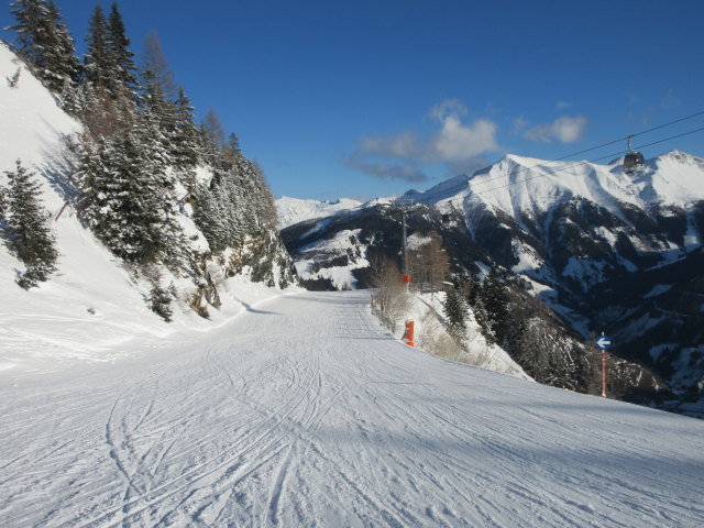 Abfahrt 'Gipfelbahn - Hochalm'