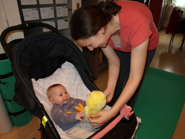 Nils und Sabine in Brigittes Wohnung