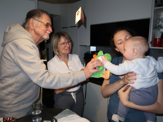 Papa, Mama, Sabine und Nils im Haus meiner Eltern (22. Feb.)