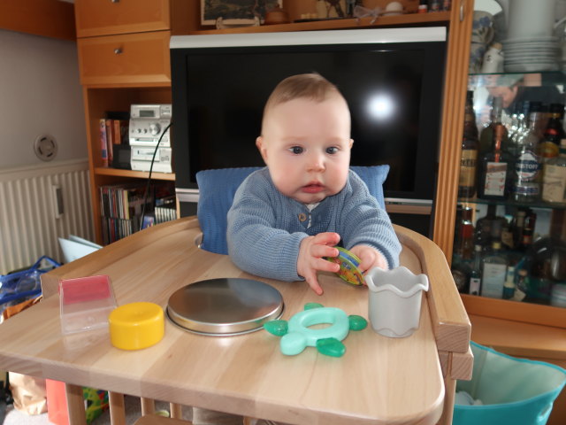 Nils in unserer Wohnung