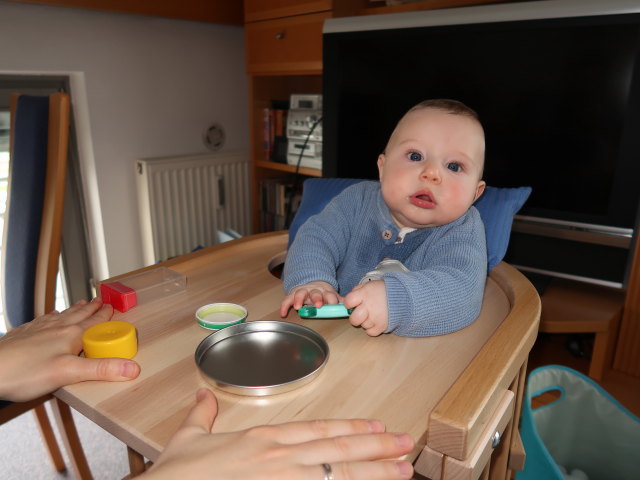 Nils in unserer Wohnung