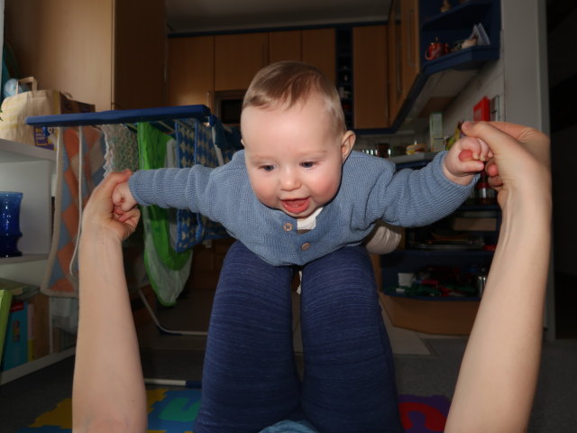 Nils in unserer Wohnung