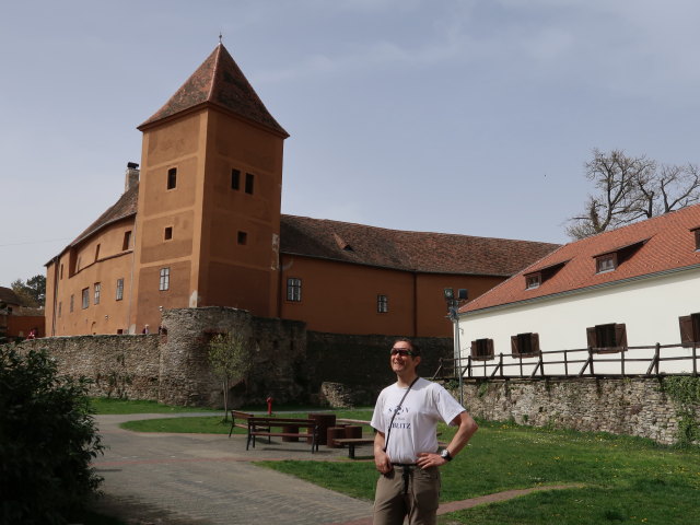 Ich bei der Burg Jurisics in Güns