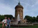 Ich und Papa beim Wasserturm (1. Mai)