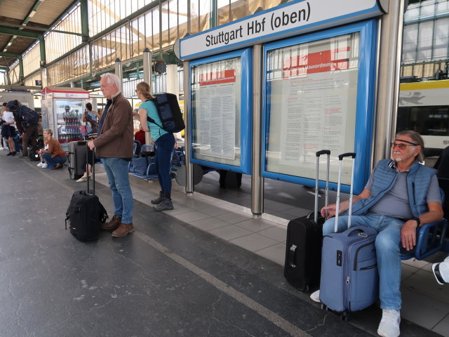 Papa im Hauptbahnhof, 247 m