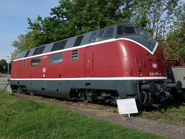 Technikmuseum: Krauss-Maffei Diesellokomotive V200