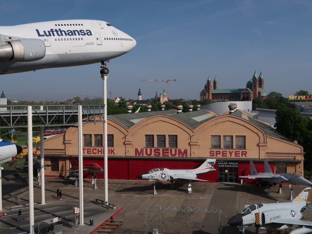 Technikmuseum: Boeing 747 Jumbo-Jet und Liller-Halle