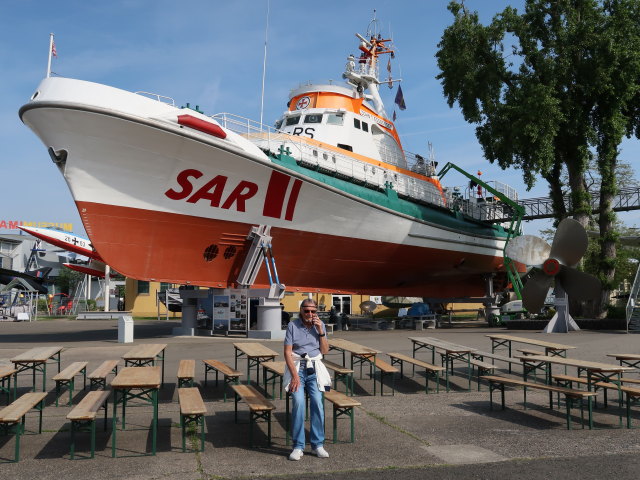 Technikmuseum: Papa beim Seenotkreuzer JT Essberger