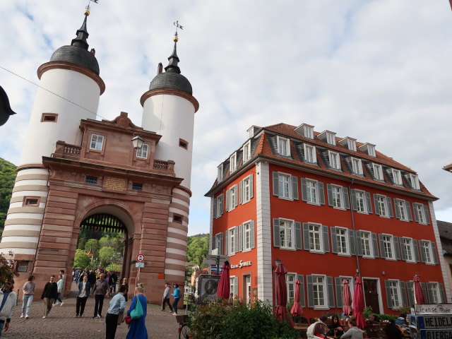 Brückentor der Karl-Theodor-Brücke