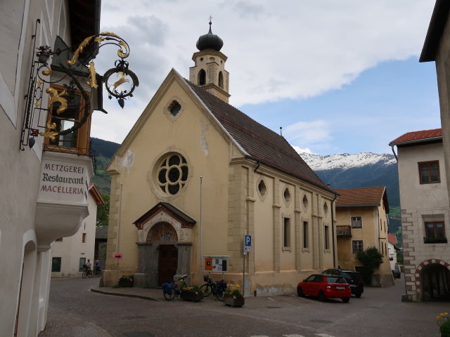 Frauenkirche in Glurns, 907 m (20. Mai)