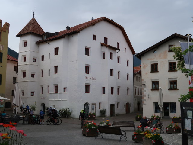 Hotel Belvenu in Glurns, 907 m (20. Mai)