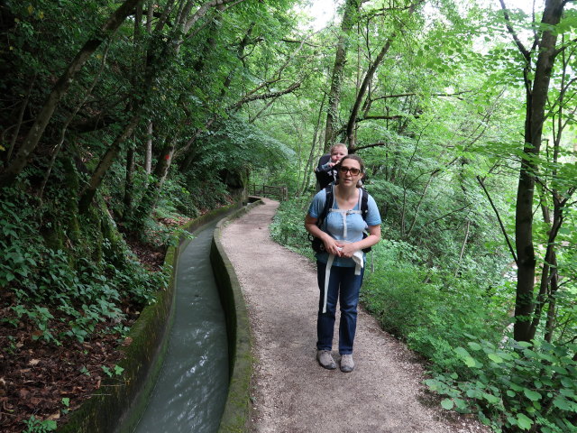 Nils und Sabine am Marlinger Waalweg zwischen Töll und Gasthaus Schönblick (22. Mai)