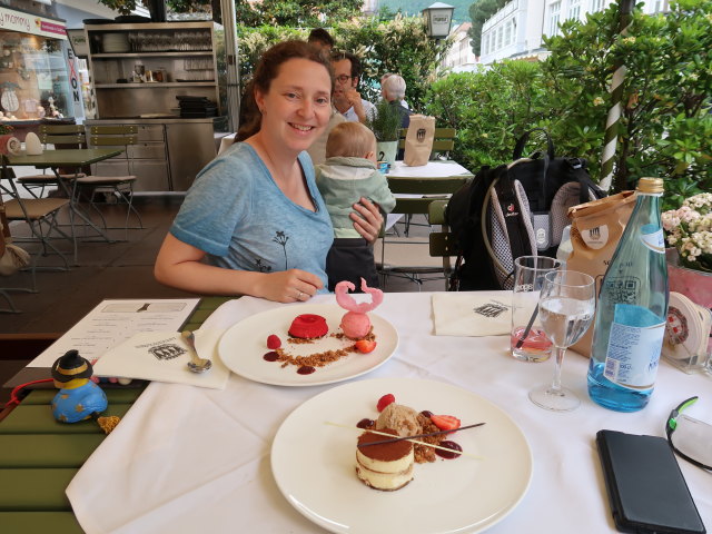 Sabine und Nils im Forsterbräu in Meran (22. Mai)