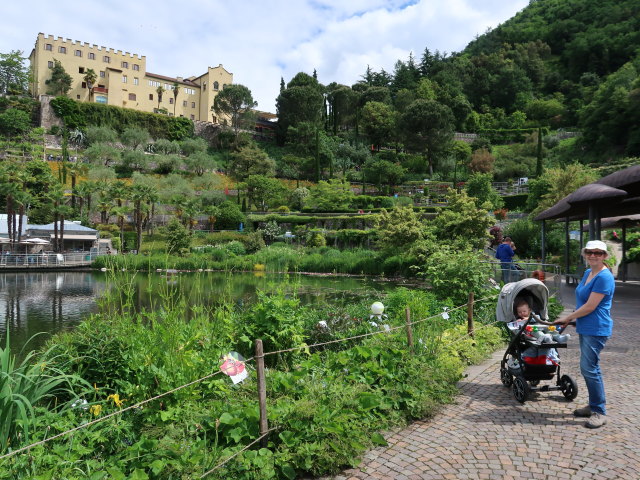 Nils und Sabine in den Gärten von Schloss Trauttmansdorff in Meran (24. Mai)