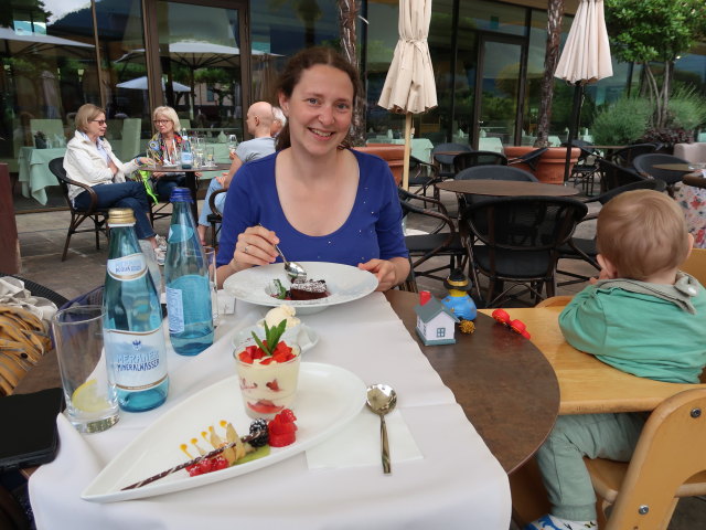 Sabine und Nils im Bistro La Piazza in Meran (25. Mai)