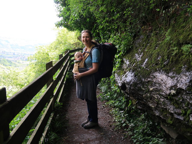 Nils und Sabine am Marlinger Waalweg zwischen Töll und Gasthaus Schönblick (22. Mai)