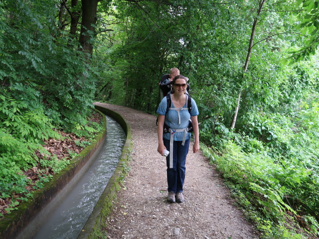 Nils und Sabine am Marlinger Waalweg zwischen Töll und Gasthaus Schönblick (22. Mai)