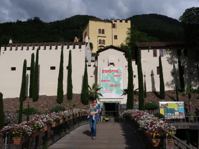 Nils und Sabine beim Schloss Trauttmansdorff in Meran (24. Mai)