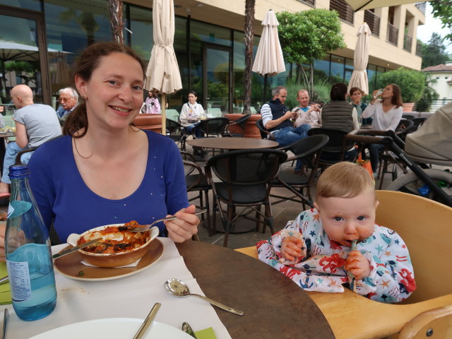 Sabine und Nils im Bistro La Piazza in Meran (25. Mai)