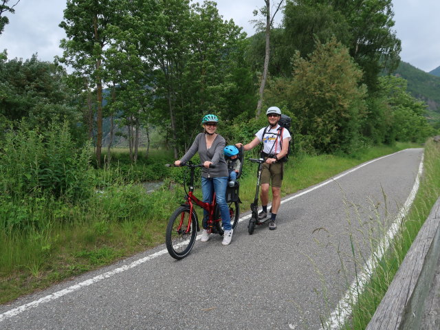 Sabine, Nils und ich zwischen Laatsch und Glurns (27. Mai)