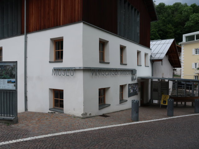 Vuseum in Schluderns, 921 m (30. Mai)