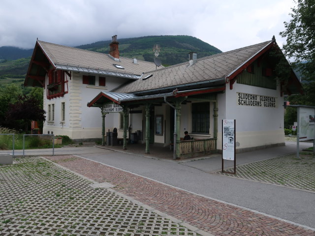 Bahnhof Schluderns-Glurns, 919 m (30. Mai)