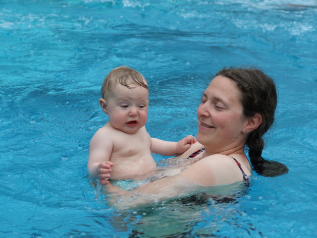 Nils und Sabine in der Erlebnistherme Naturns (31. Mai)