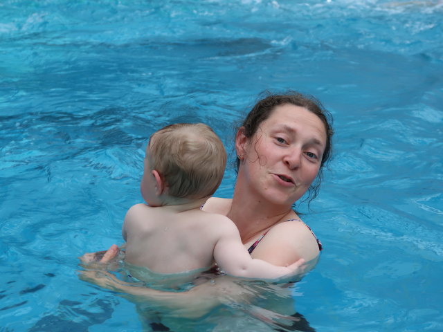 Nils und Sabine in der Erlebnistherme Naturns (31. Mai)