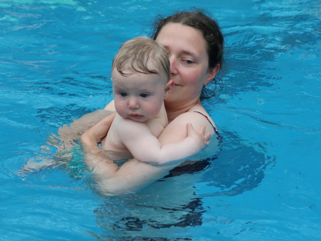 Nils und Sabine in der Erlebnistherme Naturns (31. Mai)