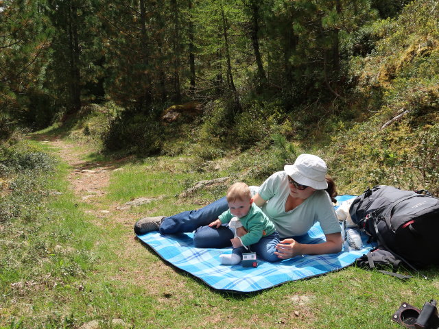 Nils und Sabine in Gerstgras (26. Mai)