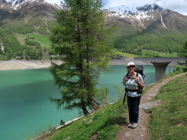 Sabine beim Vernagt-Stausee (26. Mai)