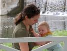 Sabine und Nils beim Wasserfall