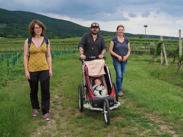 Hannelore, Manuel, Ella und Sabine am Bühel