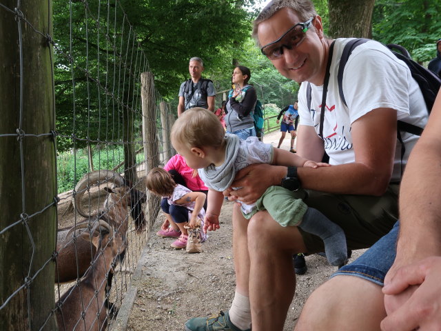 Nils und ich bei den Bezoarziegen