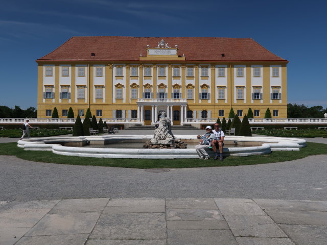 Nils, Sabine und ich beim Kybelebrunnen