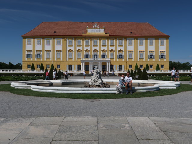 Nils, Sabine und ich beim Kybelebrunnen