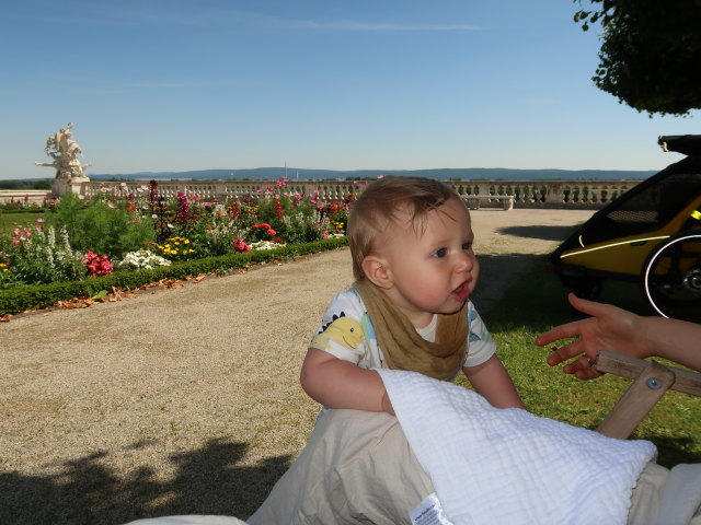 Nils auf der Terrasse 5