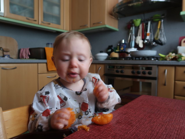 Nils in der Wohnung von Brigitte (3. Juli)