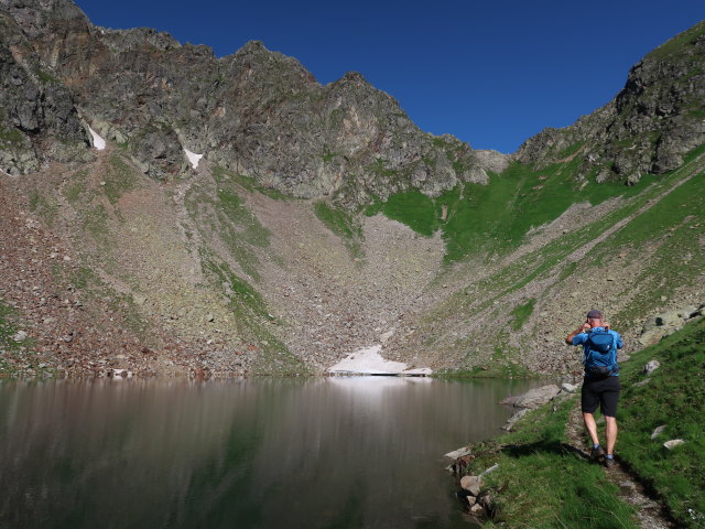 Frank beim Gefrorenen See, 2.076 m