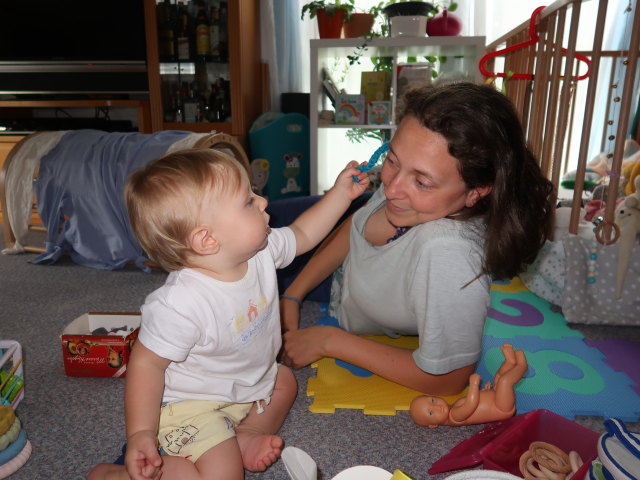 Nils und Sabine in unserer Wohnung