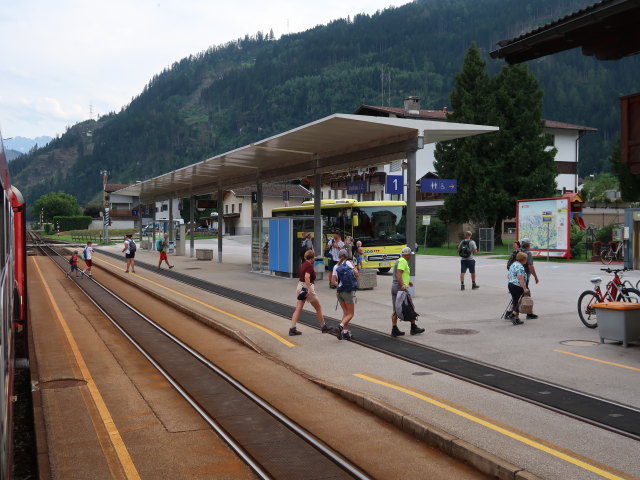 Bahnhof Aschau im Zillertal, 564 m