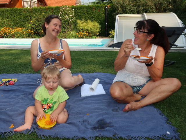 Nils, Sabine und Ulrike in Biedermannsdorf