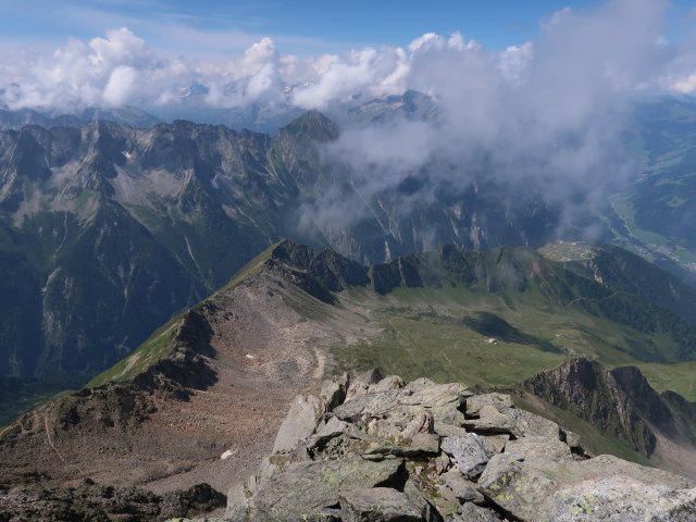 vom Nordgipfel der Ahornspitze Richtung Westen