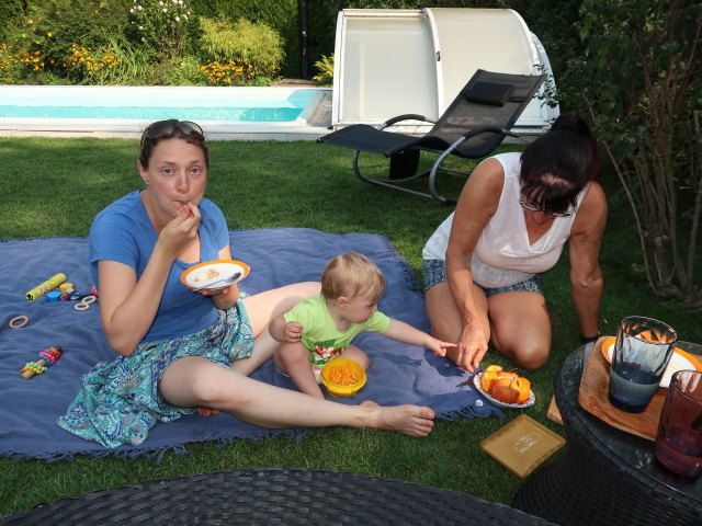 Sabine, Nils und Ulrike in Biedermannsdorf