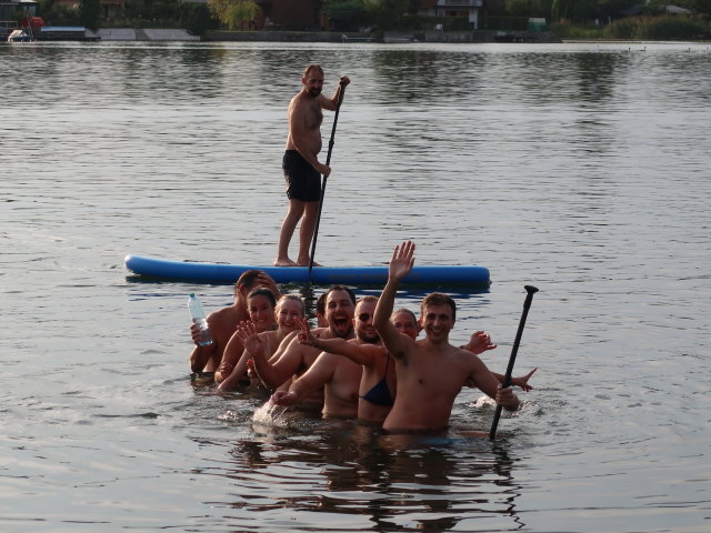 ?, ?, Melanie, Mario, ?, Iris und Andreas in der Unteren Alten Donau