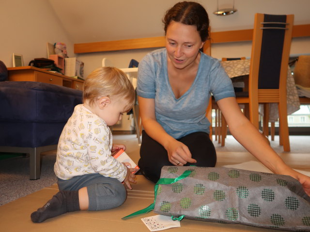 Nils und Sabine in unserer Wohnung