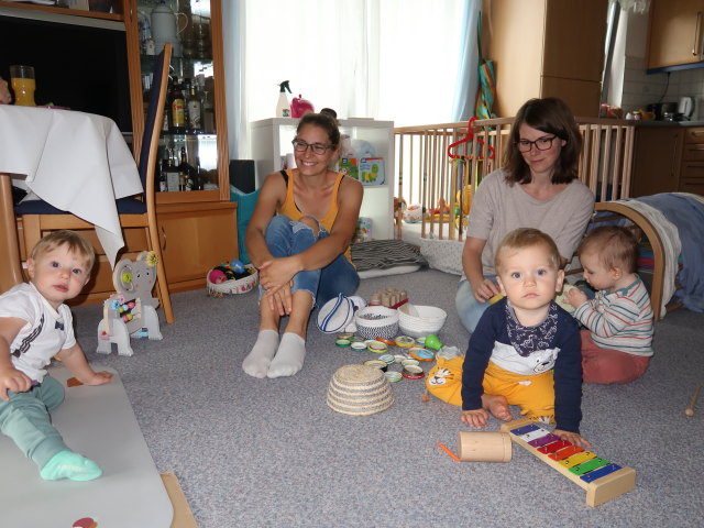 Nils, Kathrin, Lukas, Hannelore und Ella in unserer Wohnung (26. Sep.)