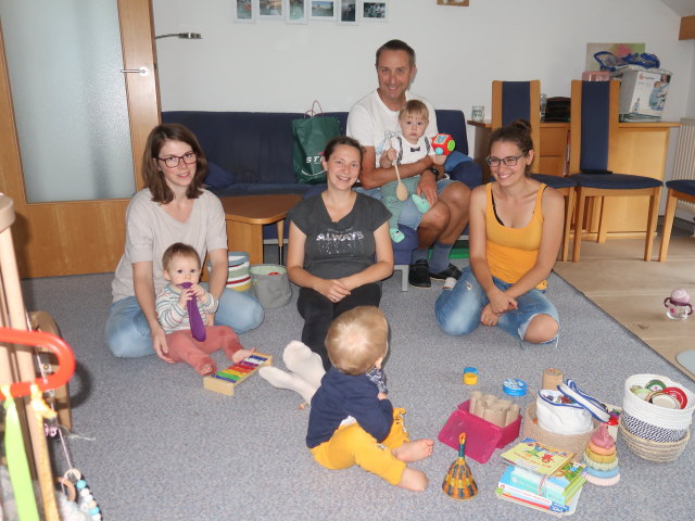 Ella, Hannelore, Sabine, Lukas, ich, Nils und Kathrin in unserer Wohnung (26. Sep.)