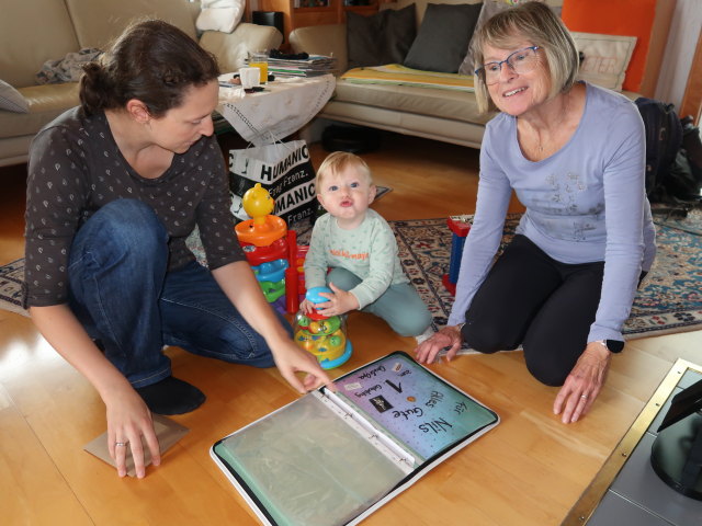 Sabine, Nils und Mama im Haus meiner Eltern (27. Sep.)